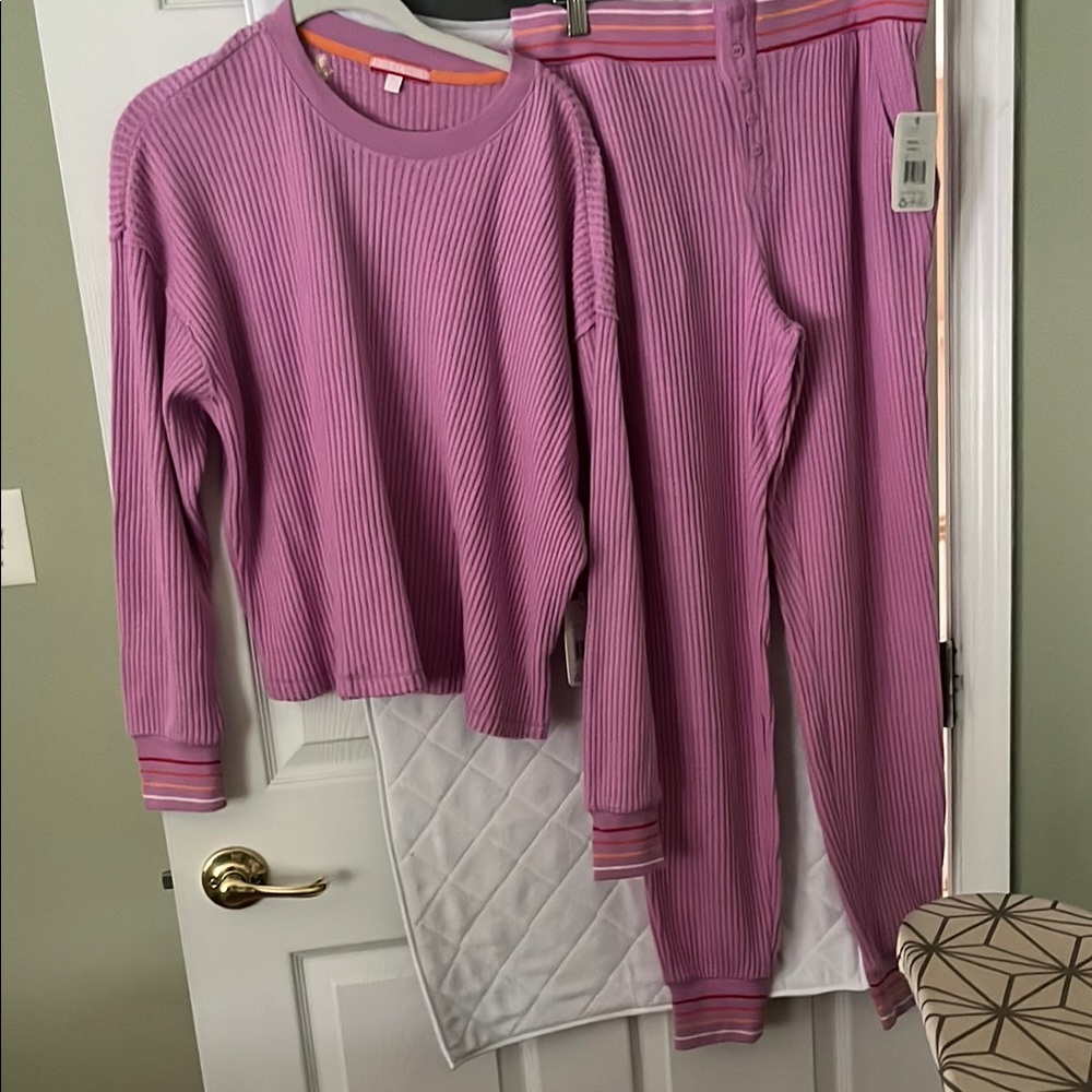 NWT women’s PJ Salvage pink waffle Pajama Set - Long Sleeve Top & Pants